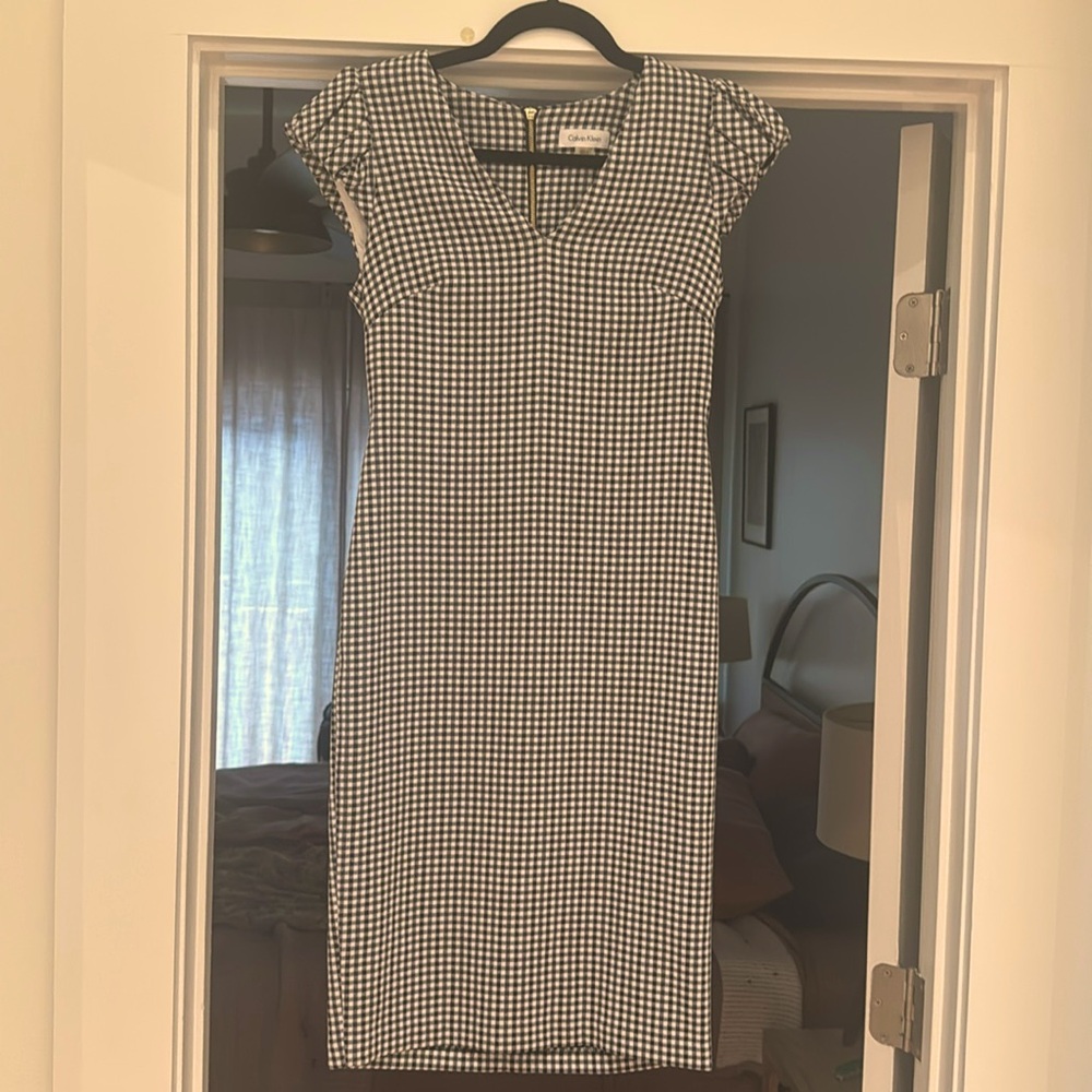 Calvin Klein gingham puff sleeve sheath dress